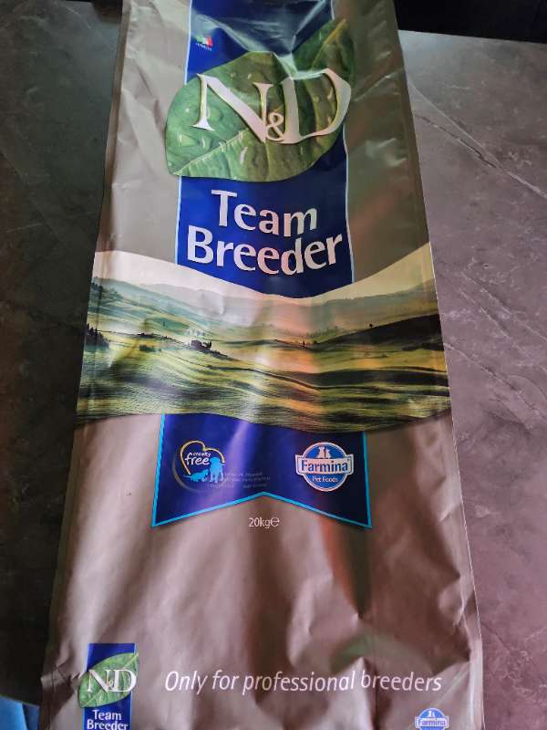Farmina Ancestral Grain Team Breeder